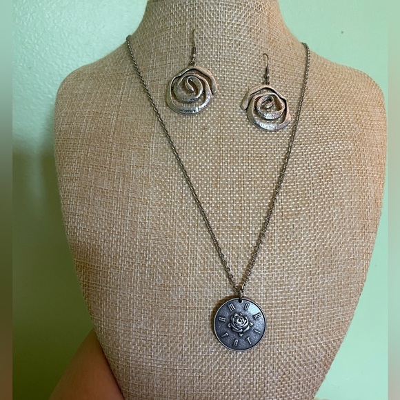 *Host Pick*Elegant Amor Fati Silver Necklace and Roses Earring Set - Picture 5 of 10